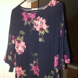 Size Small Top generous in size